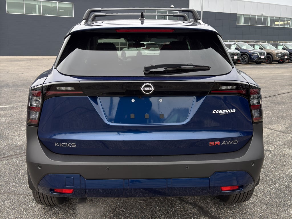 2026 Nissan Kicks SR AWD