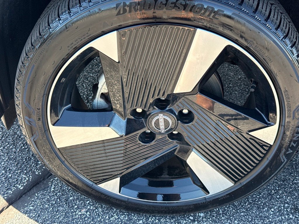 2026 Nissan Kicks SR AWD