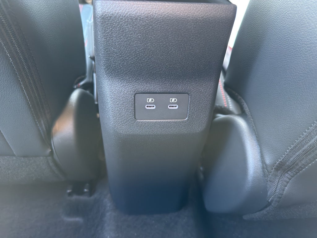 2026 Nissan Kicks SR AWD