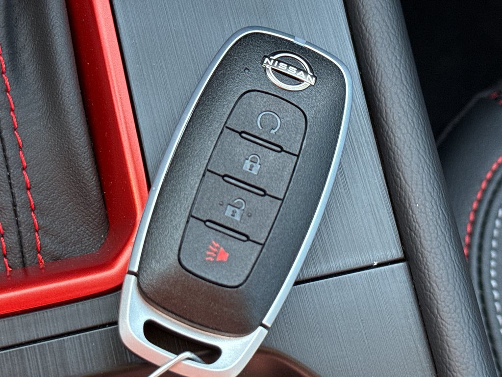 2026 Nissan Kicks SR AWD