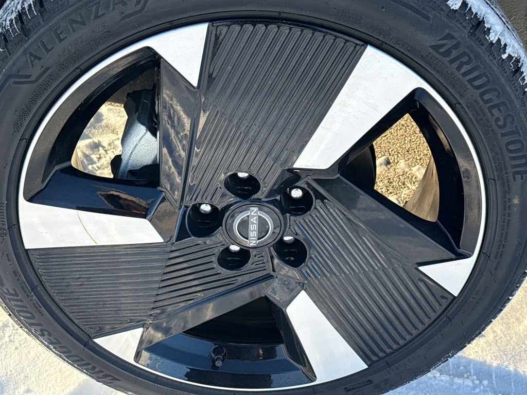 2026 Nissan Kicks SR AWD