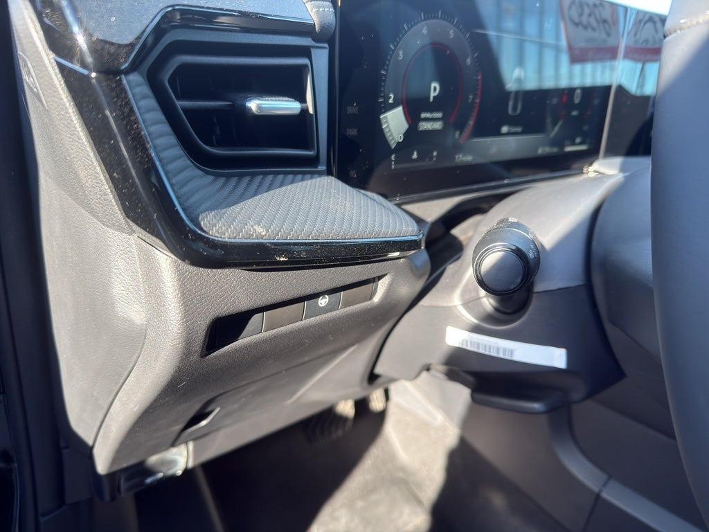 2026 Nissan Kicks SR AWD