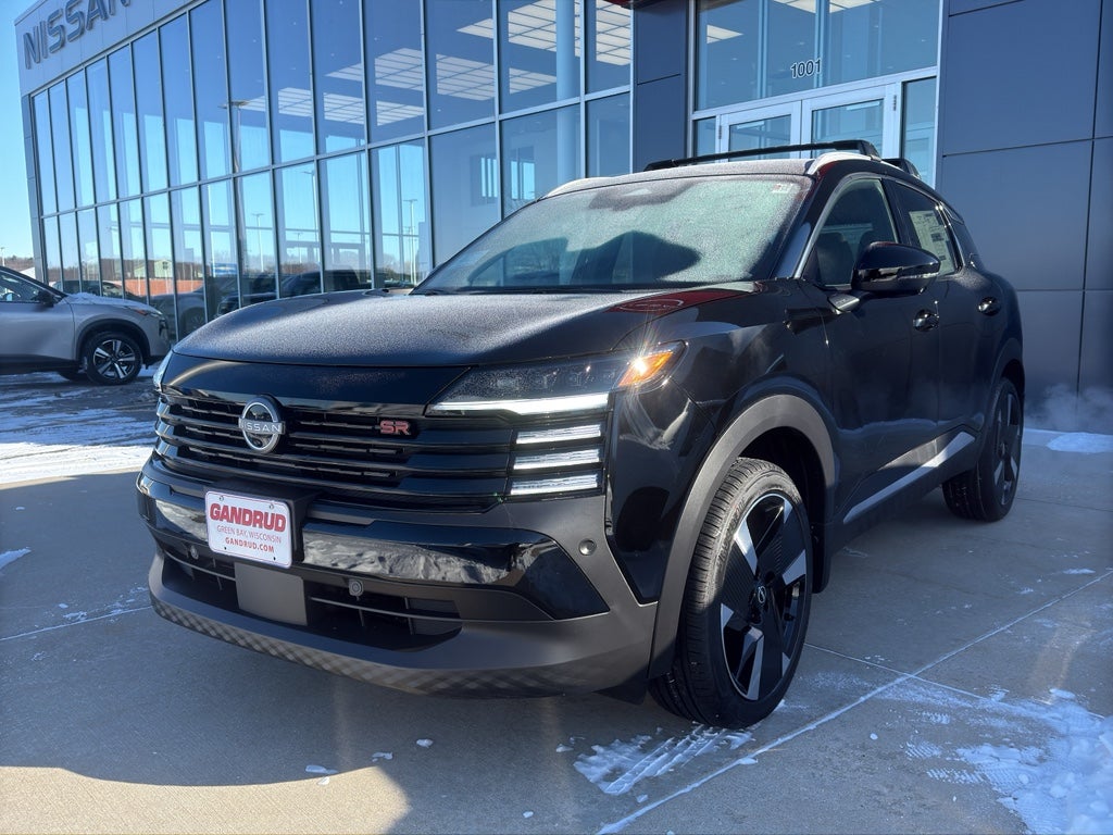 2026 Nissan Kicks SR AWD