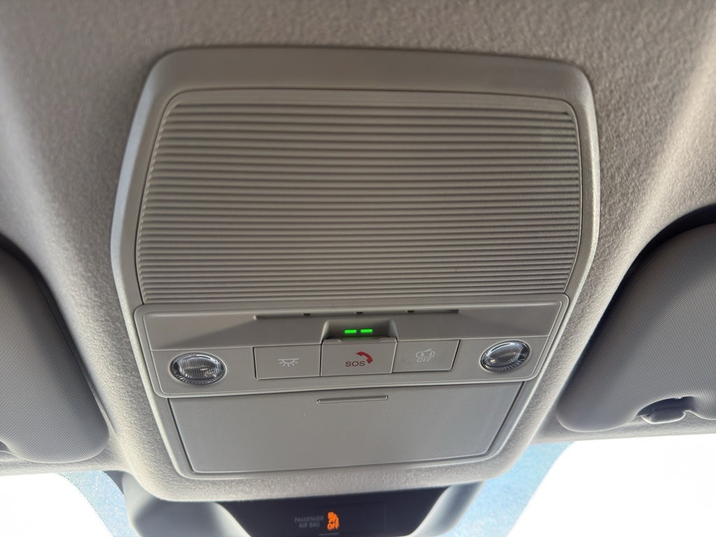 2026 Nissan Kicks SR AWD