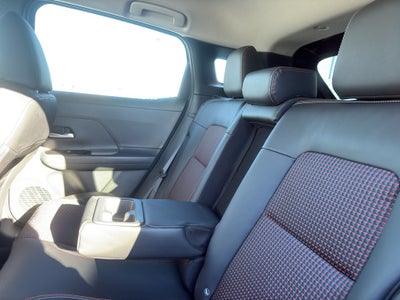 2026 Nissan Kicks SR AWD