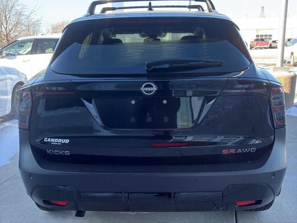 2026 Nissan Kicks SR AWD