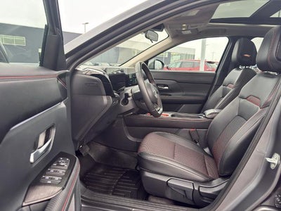 2025 Nissan Kicks SR AWD