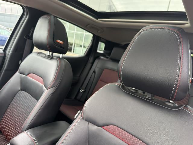 2025 Nissan Kicks SR AWD