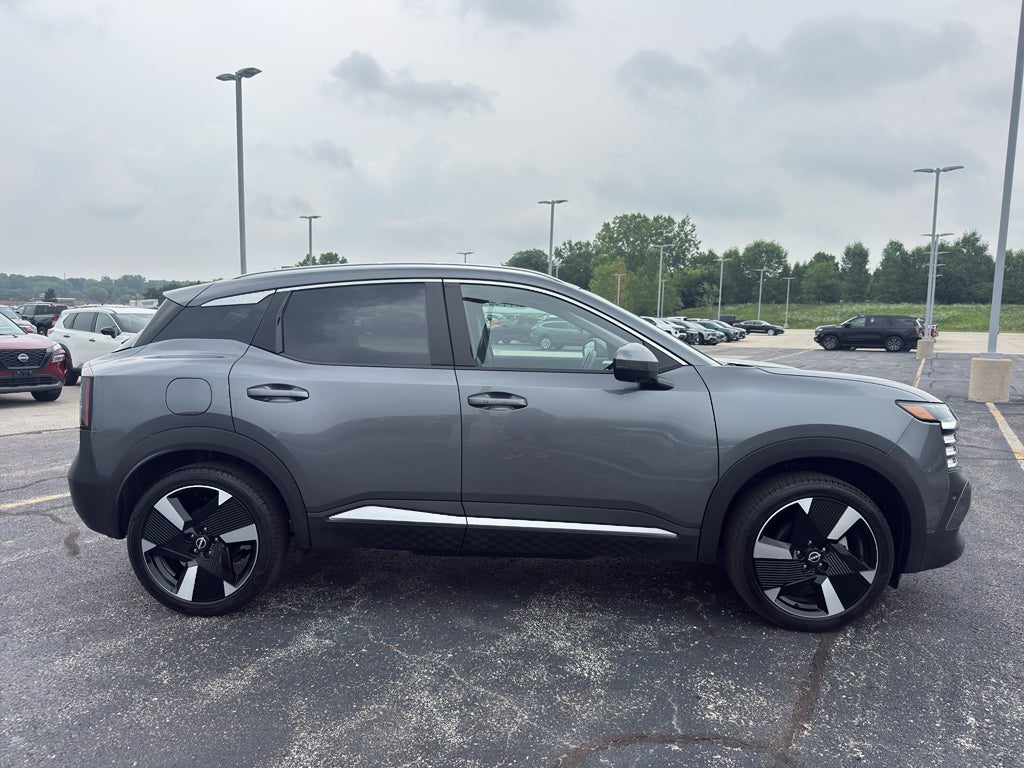 2025 Nissan Kicks SR AWD