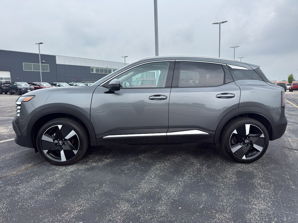 2025 Nissan Kicks SR AWD