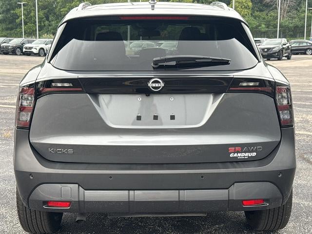 2025 Nissan Kicks SR AWD