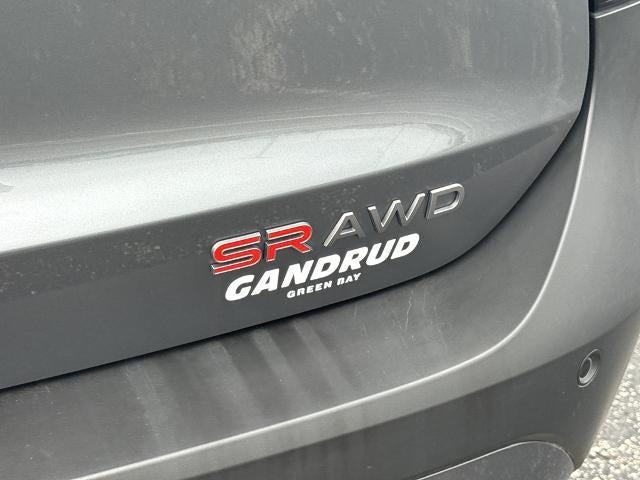 2025 Nissan Kicks SR AWD
