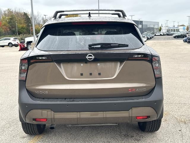 2026 Nissan Kicks SR AWD