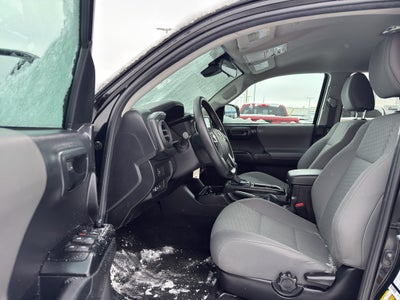 2023 Toyota Tacoma 4WD 4WD SR Double Cab 5' Bed V6 AT (Natl)