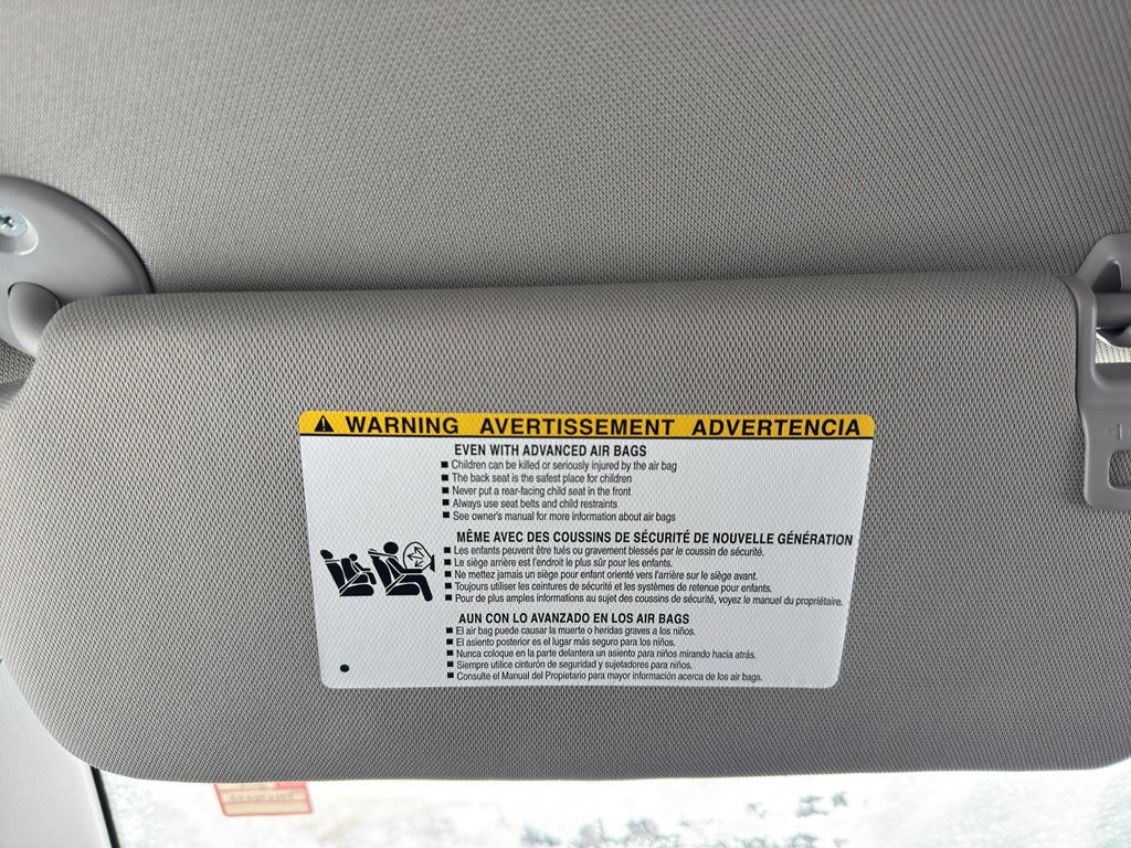 2023 Toyota Tacoma 4WD 4WD SR Double Cab 5' Bed V6 AT (Natl)