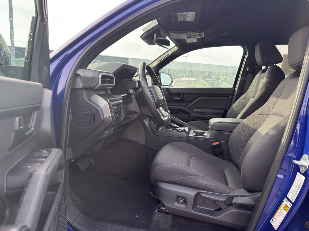 2024 Toyota Tacoma 4WD 4WD SR5 Double Cab 5' Bed AT (Natl)