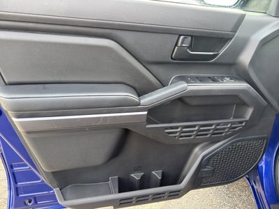 2024 Toyota Tacoma 4WD 4WD SR5 Double Cab 5' Bed AT (Natl)