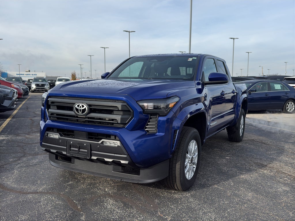 2024 Toyota Tacoma 4WD 4WD SR5 Double Cab 5' Bed AT (Natl)