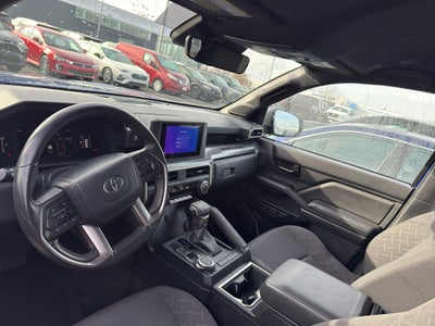 2024 Toyota Tacoma 4WD 4WD SR5 Double Cab 5' Bed AT (Natl)