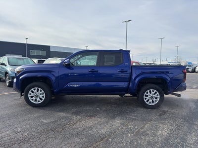 2024 Toyota Tacoma 4WD 4WD SR5 Double Cab 5' Bed AT (Natl)