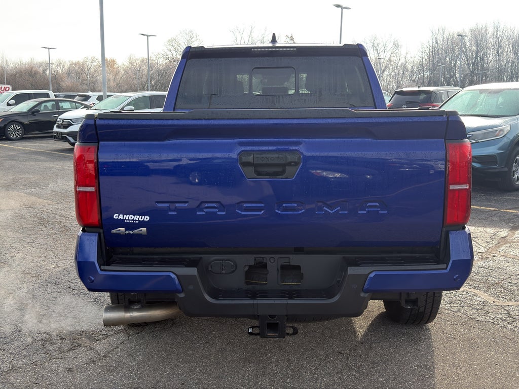 2024 Toyota Tacoma 4WD 4WD SR5 Double Cab 5' Bed AT (Natl)