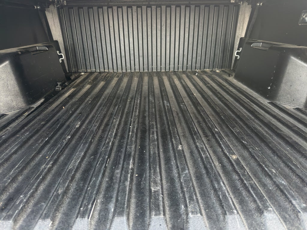 2024 Toyota Tacoma 4WD 4WD SR5 Double Cab 5' Bed AT (Natl)