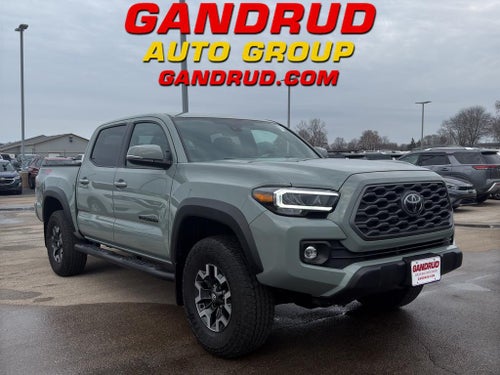 2022 Toyota Tacoma 4WD 4WD TRD Off Road Double Cab 5' Bed V6 MT (Natl)