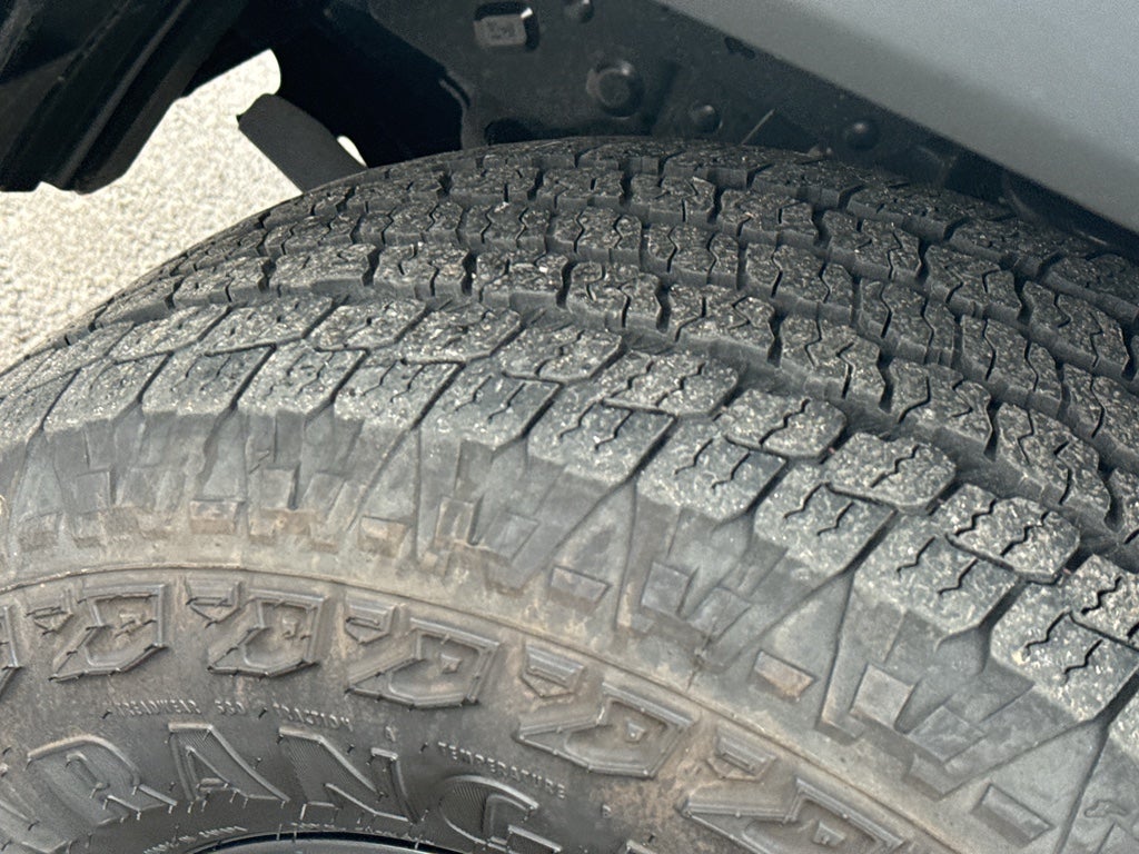 2022 Toyota Tacoma 4WD 4WD TRD Off Road Double Cab 5' Bed V6 MT (Natl)