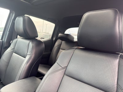 2022 Toyota Tacoma 4WD 4WD TRD Off Road Double Cab 5' Bed V6 MT (Natl)