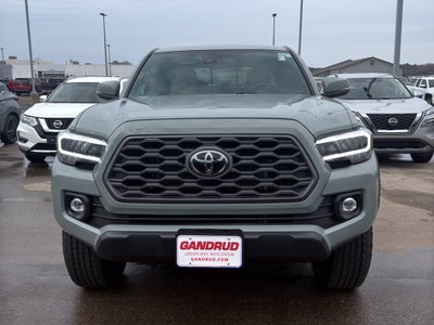 2022 Toyota Tacoma 4WD 4WD TRD Off Road Double Cab 5' Bed V6 MT (Natl)
