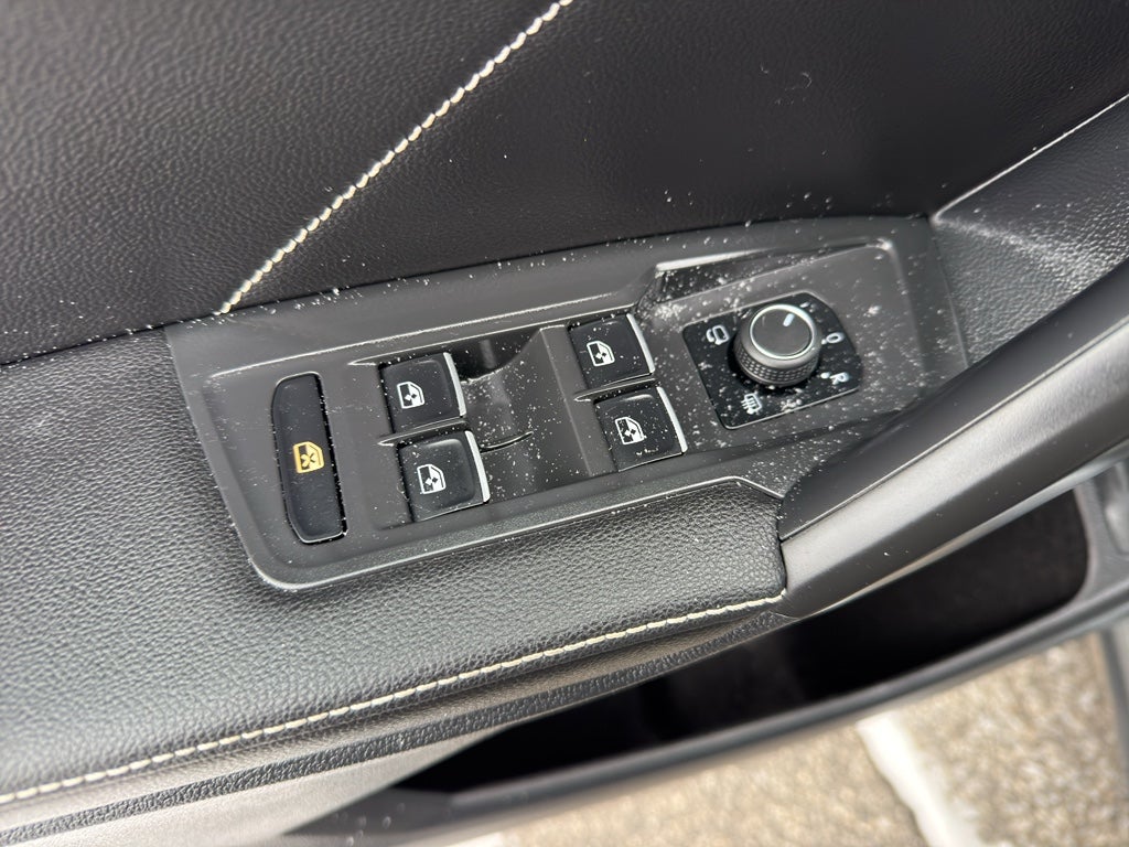 2022 Volkswagen Tiguan 2.0T SEL R-Line 4MOTION