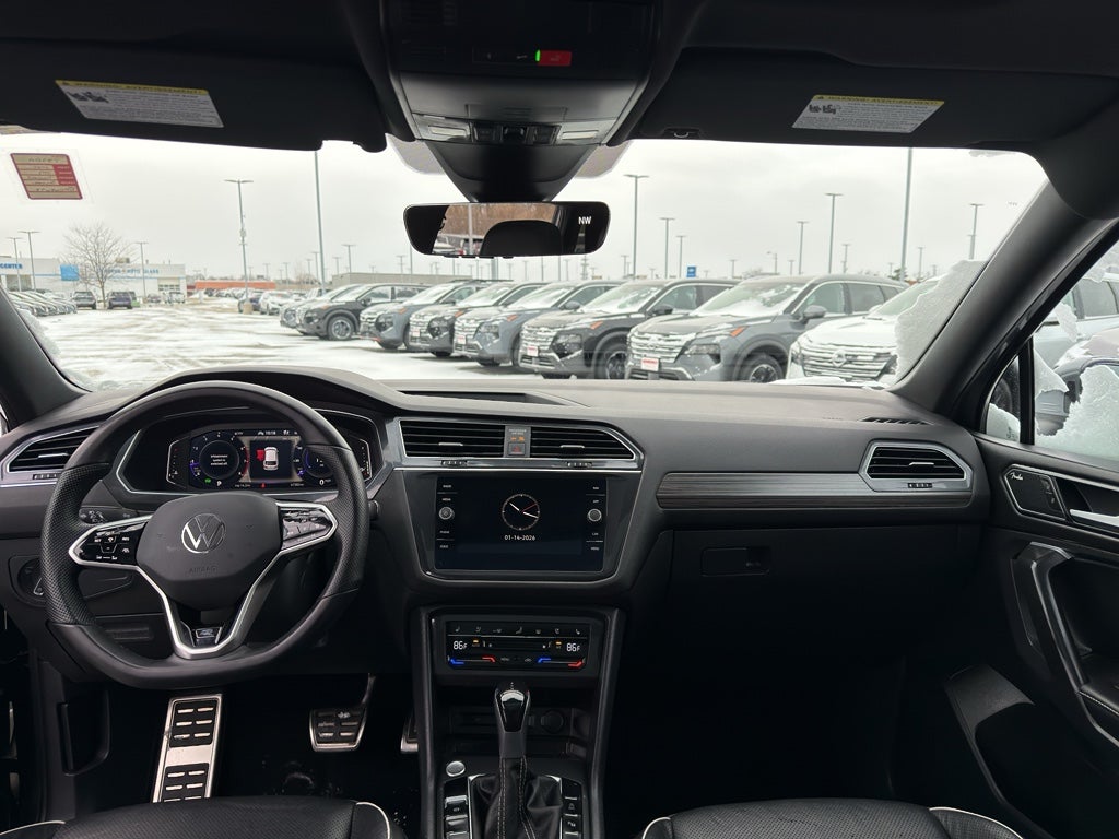2022 Volkswagen Tiguan 2.0T SEL R-Line 4MOTION