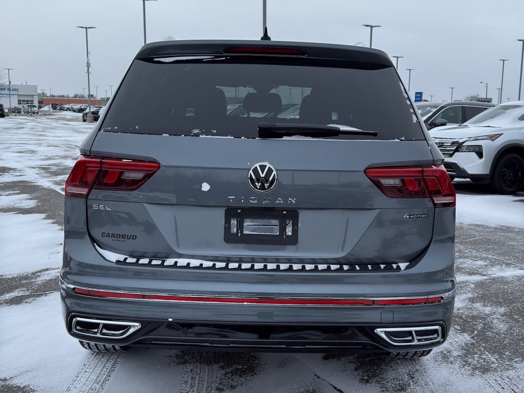 2022 Volkswagen Tiguan 2.0T SEL R-Line 4MOTION