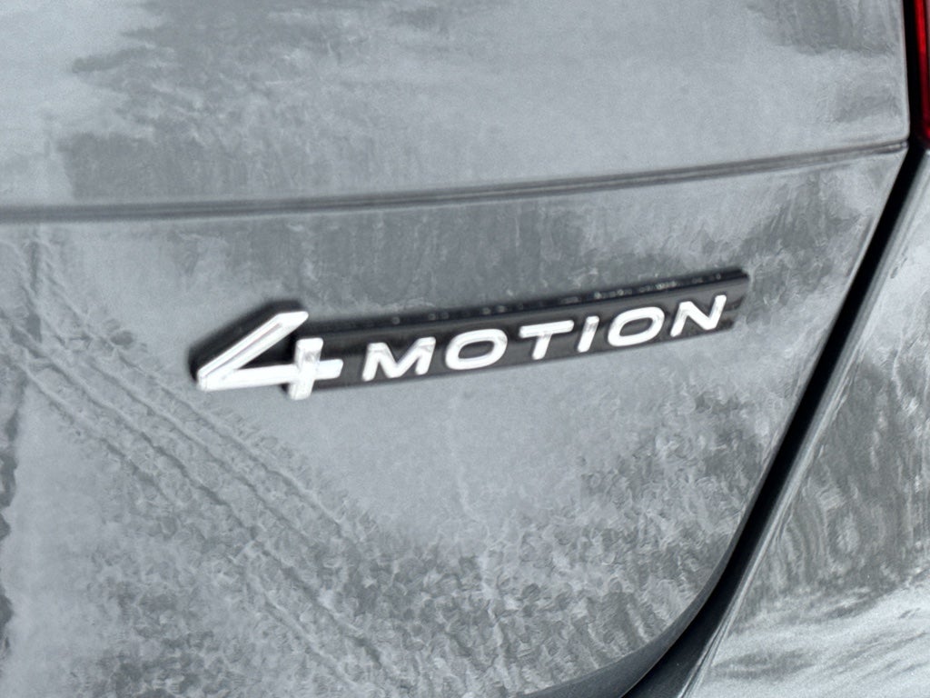 2022 Volkswagen Tiguan 2.0T SEL R-Line 4MOTION