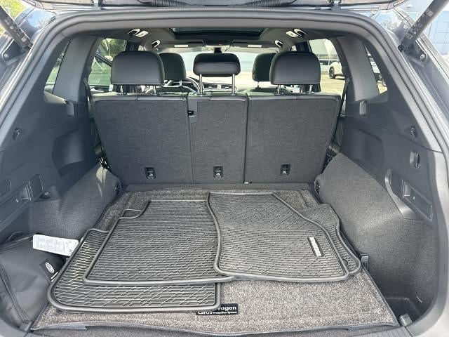 2024 Volkswagen Tiguan 2.0T SE R-Line Black 4MOTION