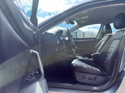 2024 Volkswagen Jetta SE Auto