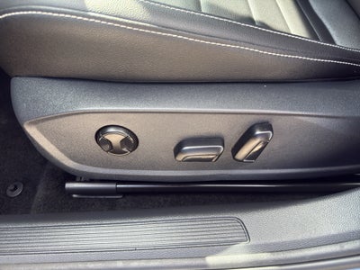 2024 Volkswagen Jetta SE Auto