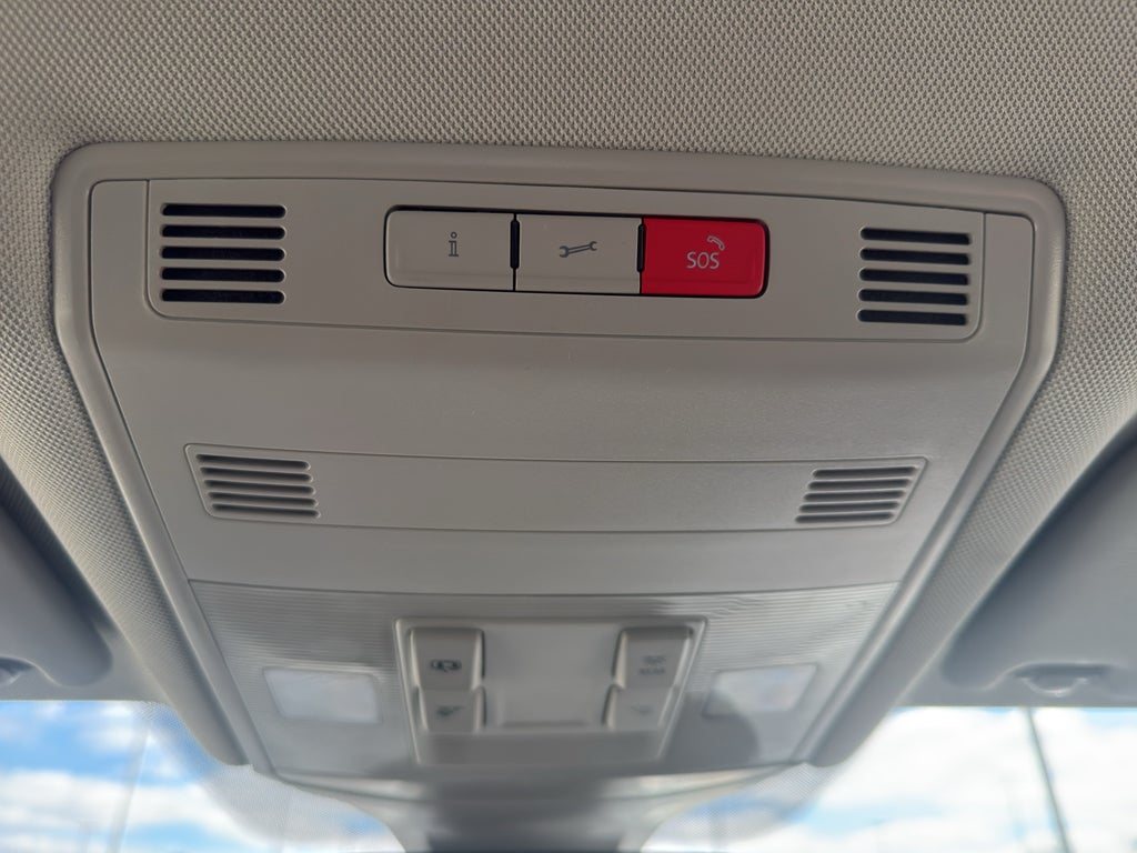 2024 Volkswagen Jetta SE Auto