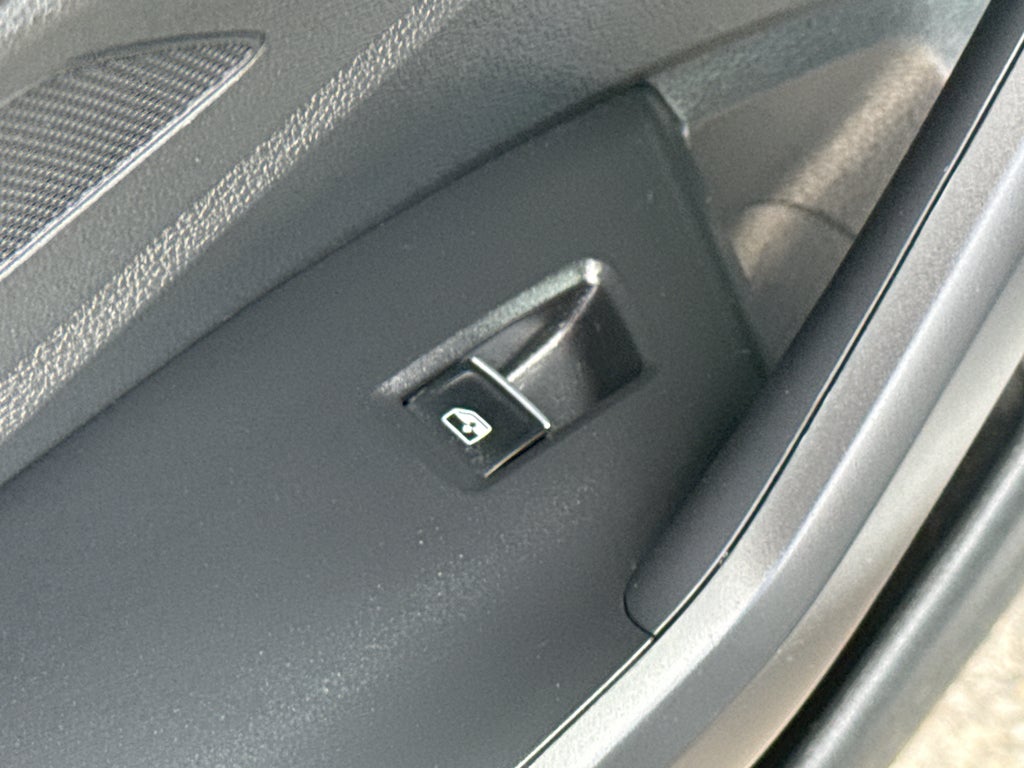2024 Volkswagen Jetta SE Auto