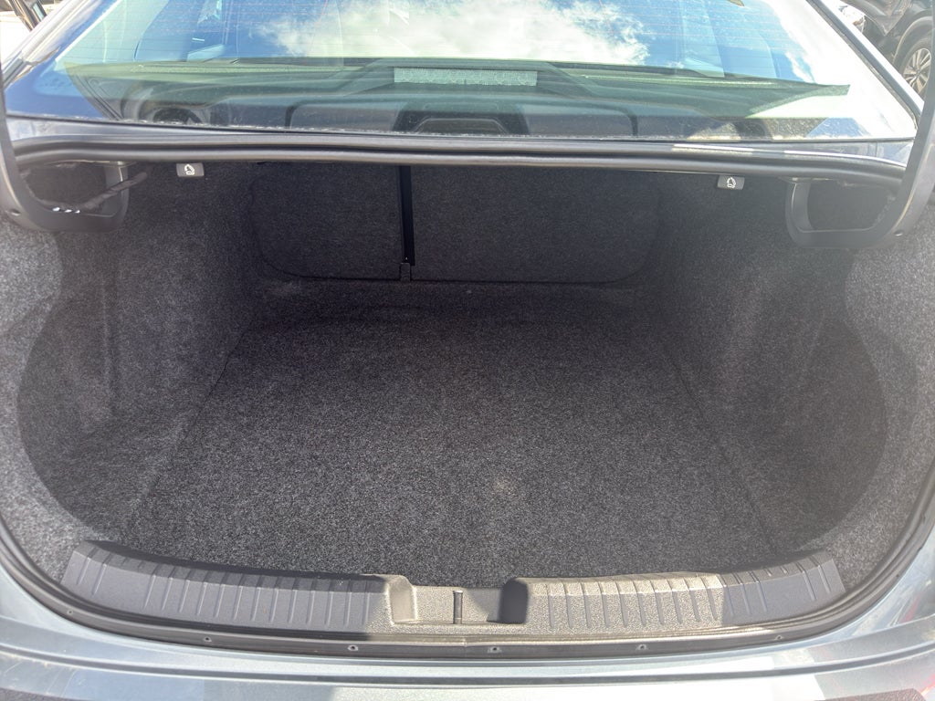 2024 Volkswagen Jetta SE Auto