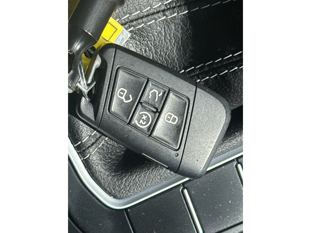 2024 Volkswagen Jetta SE Auto