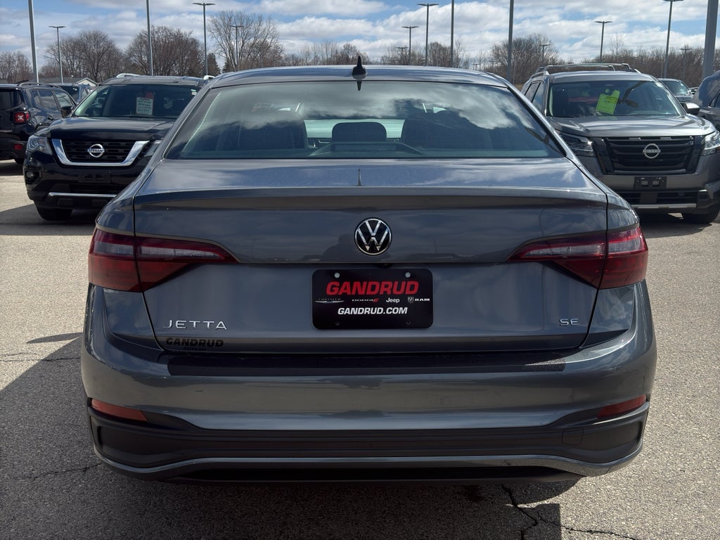 2024 Volkswagen Jetta SE Auto
