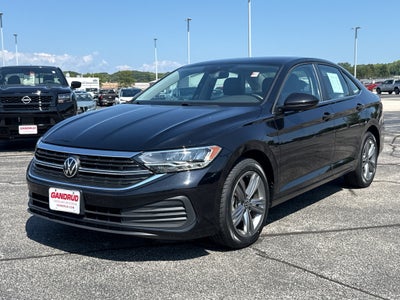 2024 Volkswagen Jetta SE Auto