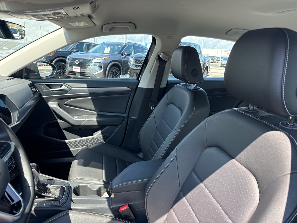 2024 Volkswagen Jetta SE Auto