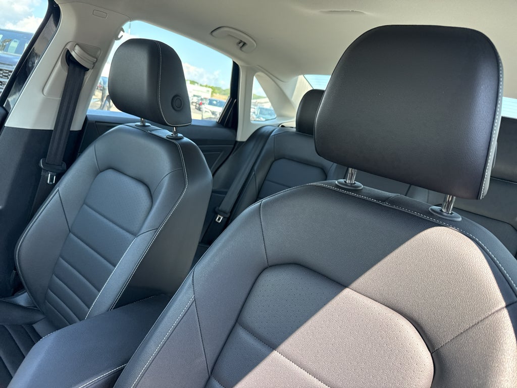 2024 Volkswagen Jetta SE Auto