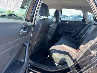 2024 Volkswagen Jetta SE Auto