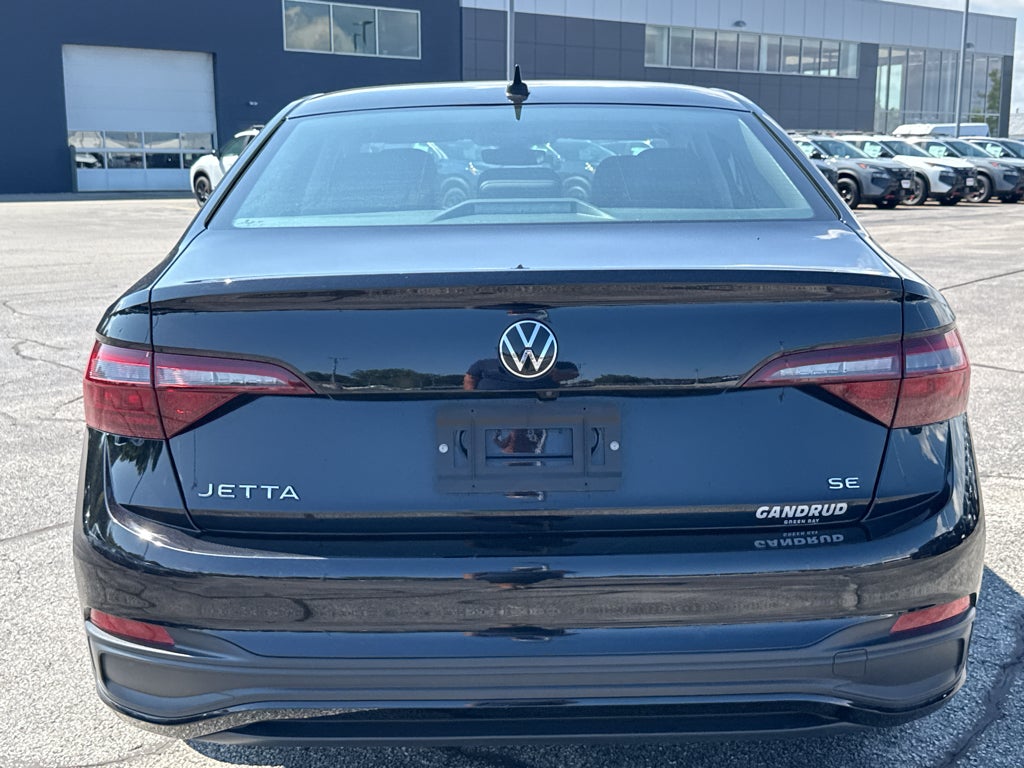 2024 Volkswagen Jetta SE Auto