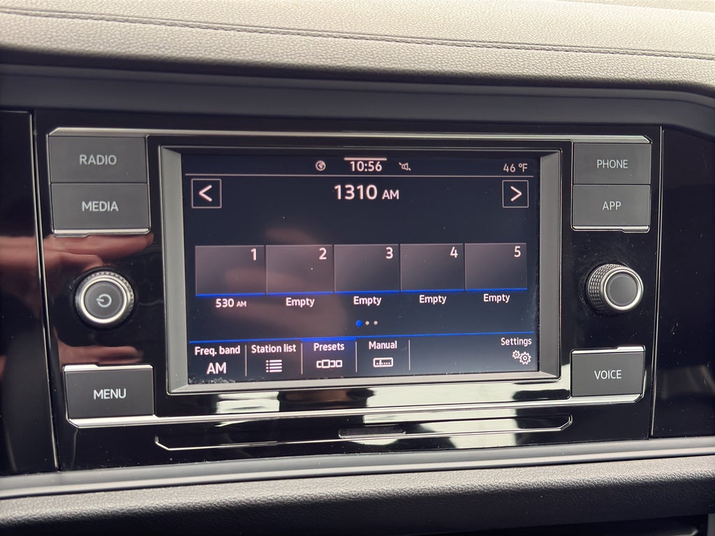 2024 Volkswagen Jetta SE Auto