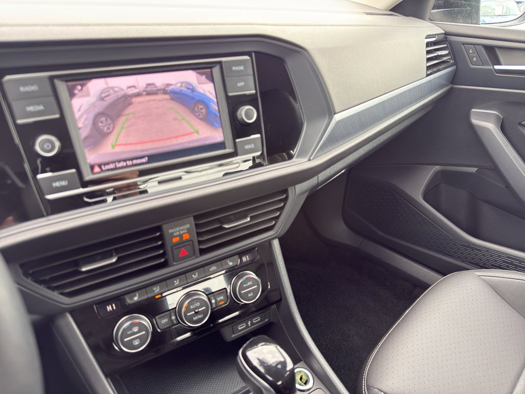 2024 Volkswagen Jetta SE Auto