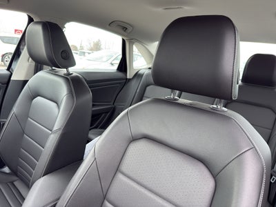 2024 Volkswagen Jetta SE Auto